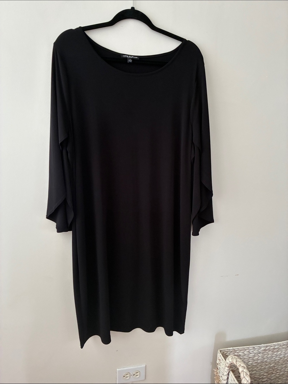 Cable & Gauge Black Draped Sleeve Dress